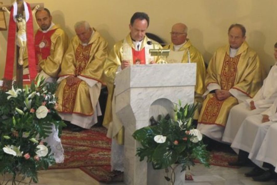 Jubileusz 25-lecia kapłaństwa ks. Stanisława Ciurki, Strzyganiec, Kościół Podwyższenia Krzyża Świętego na Strzygańcu