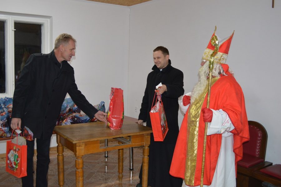 MIKOŁAJ 2013, Strzyganiec, Kościół Podwyższenia Krzyża Świętego na Strzygańcu